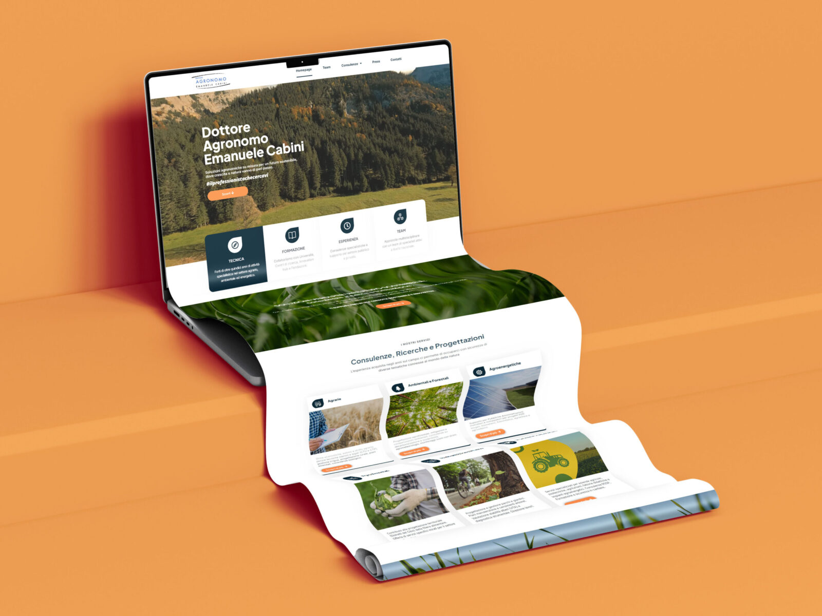 Render con laptop e creazione sito web completo con homepage, sezioni e immagini.